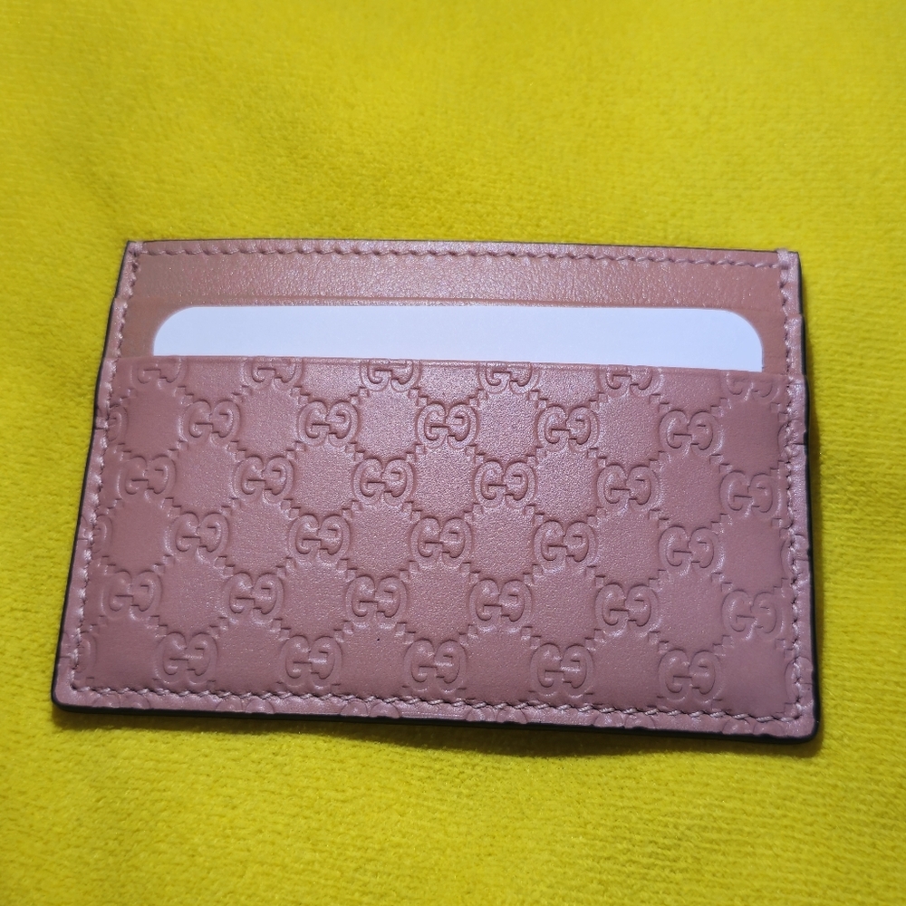 Gucci MicroGuccissima card wallet